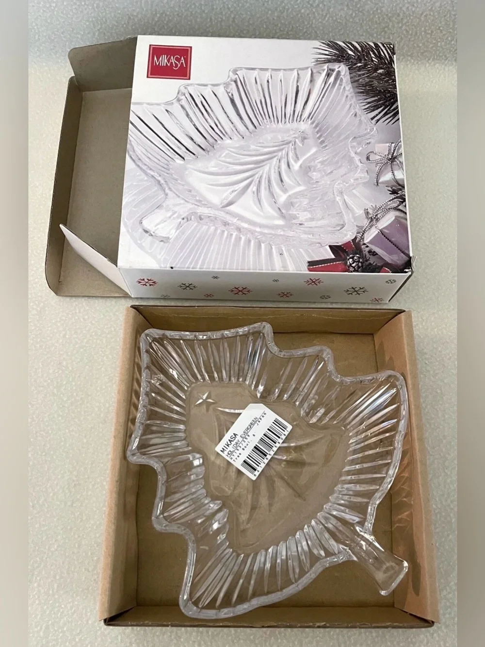 Mikasa Clear Glass Tree-Shaped Serving Bowl